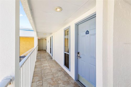 458-2506 N Rocky Point Drive, TAMPA, FL, 33607 | Card Image