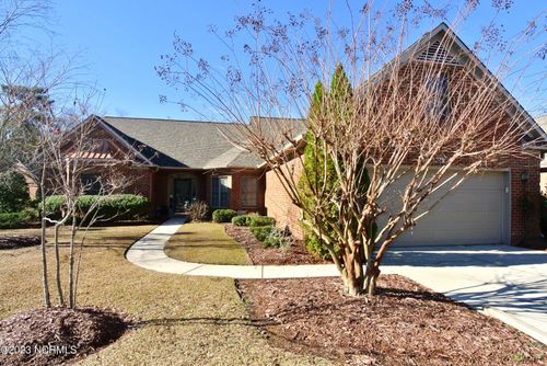 404 Village Green Ct, Trent Woods, NC, 28562-7260 | Card Image