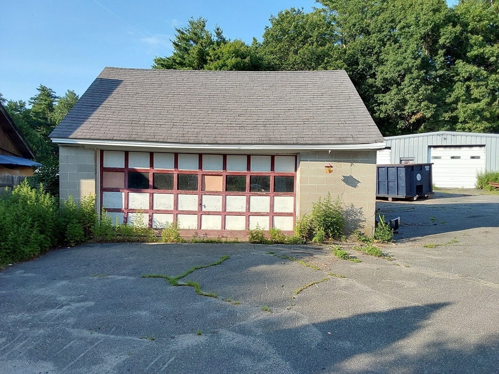 Commercial Sale in Ware 5