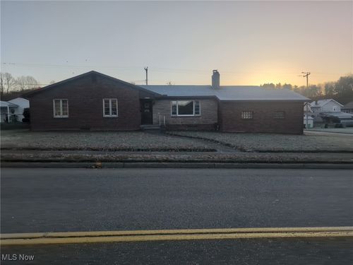 1000 N 2nd St, Dennison, OH, 44621-1016 | Card Image