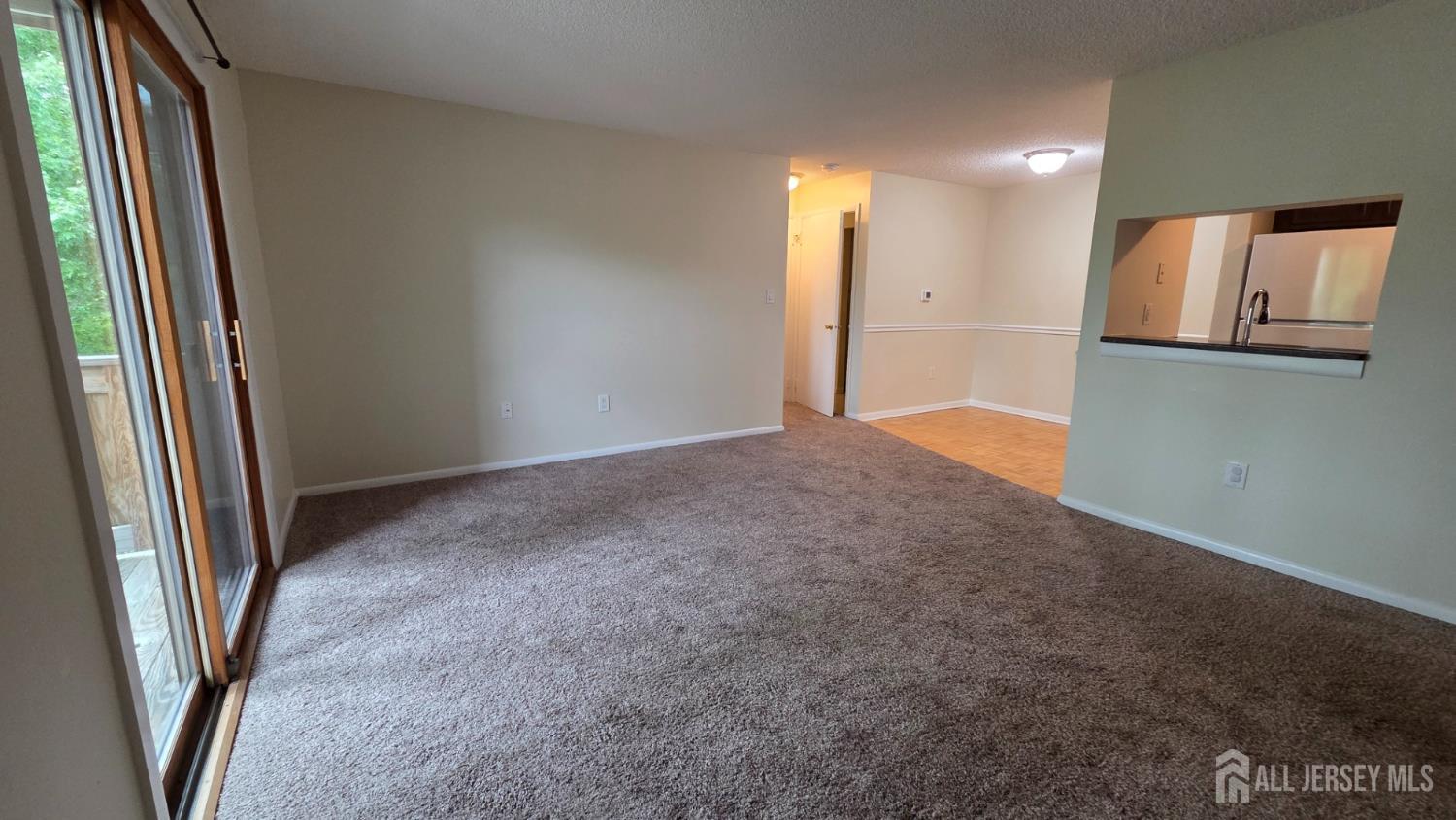 Residential Lease in Plainsboro 2