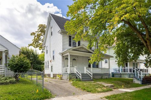 77 Jackson St, Rochester, NY, 14621-4017 | Card Image