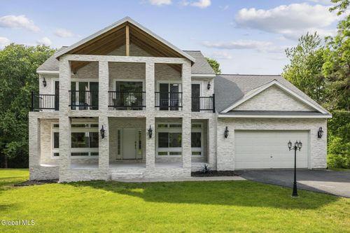 79 Glass Lake Rd, Averill Park, NY, 12018-9558 | Card Image