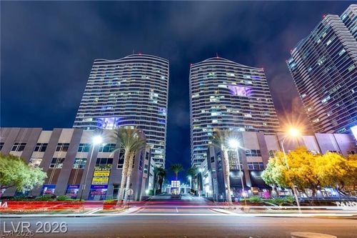 1402-4575 Dean Martin Dr, Las Vegas, NV, 89103-8205 | Card Image