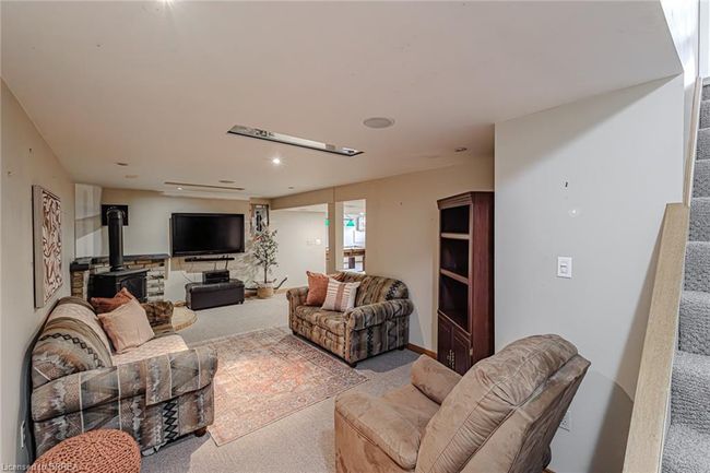 125 Woodlawn Ave, House other with 4 bedrooms, 2 bathrooms and 3 parking in Brantford ON | Image 43