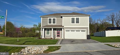 18 Chesterfield Rd, NEW OXFORD, PA, 17350-8640 | Card Image