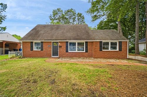 5761 N Ottawa Rd, Virginia Beach, VA, 23462-3916 | Card Image