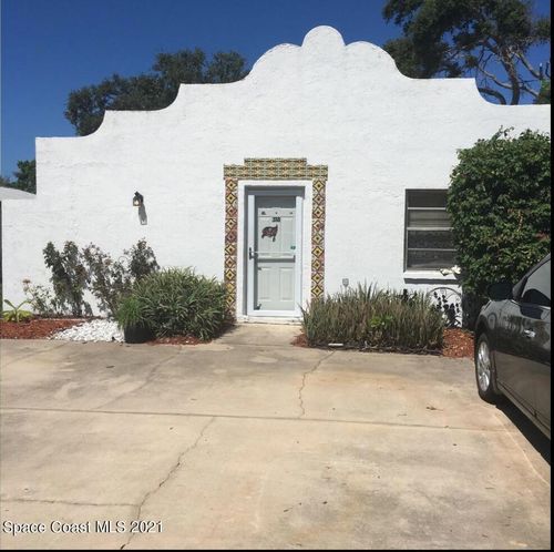 320 Pierce Ave, Cape Canaveral, FL, 32920-3109 | Card Image