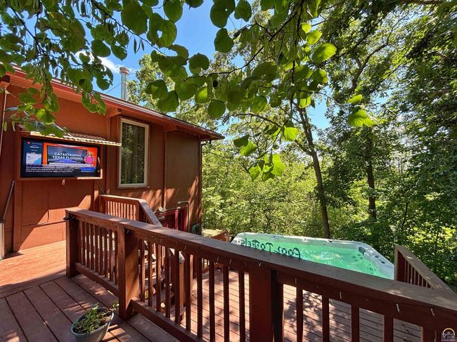 8827 Greenwood Ave, House other with 3 bedrooms, 3 bathrooms and null parking in Ozawkie KS | Image 50