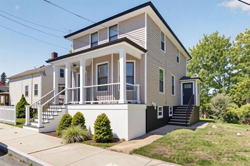 4 Norwell St, Dartmouth, MA, 02748-2607 | Card Image