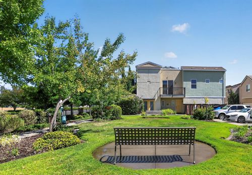 3900 E Commerce Way, Sacramento, CA, 95834 | Card Image