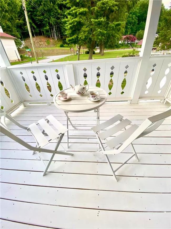 314 Unicoi St, House other with 5 bedrooms, 3 bathrooms and 2 parking in Helen GA | Image 12