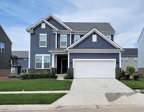 602 Gretchen Ln, Saline, MI, 48176-8983 | Card Image
