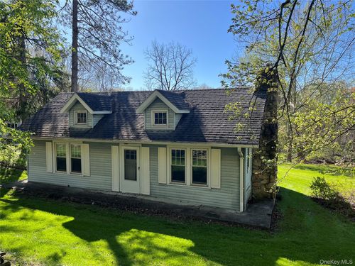 193 Palen Rd, East Fishkill, NY, 12533-5853 | Card Image