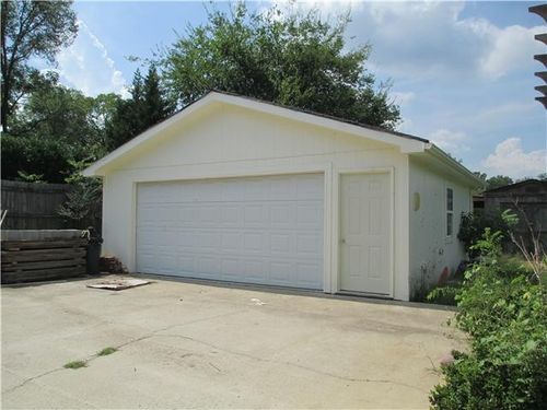 2022 Mann Rd, Lebanon, TN, 37087-0994 | Card Image