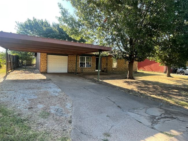 179 Oakland St, House other with 3 bedrooms, 2 bathrooms and null parking in Graham TX | Image 22