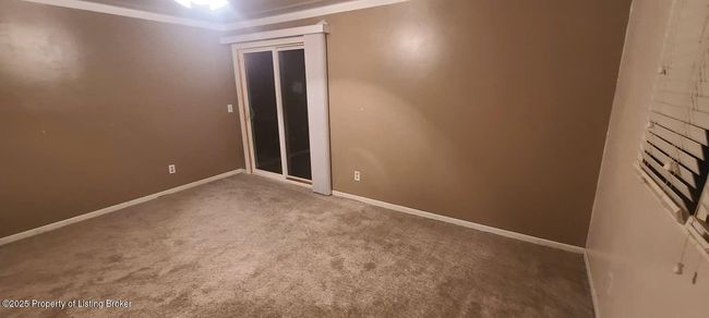 2209773825134136294 | Image 8