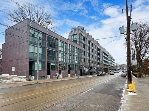 302-36 Howard Park Ave, Toronto, ON, M6R0A5 | Card Image