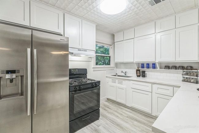 505 Winding Way St, House other with 3 bedrooms, 2 bathrooms and null parking in Lake Jackson TX | Image 12