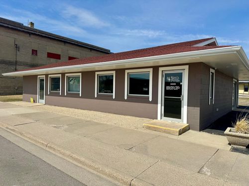 103 Mckinley Ave W, Karlstad, MN, 56732 | Card Image