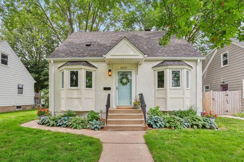 2621 Xerxes Ave N, Robbinsdale, MN, 55422-5404 | Card Image