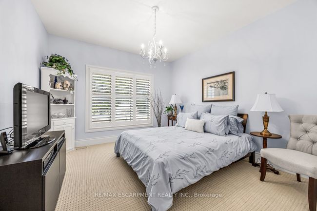 5029 Cedar Springs Crt, House other with 3 bedrooms, 3 bathrooms and 12 parking in Burlington ON | Image 33