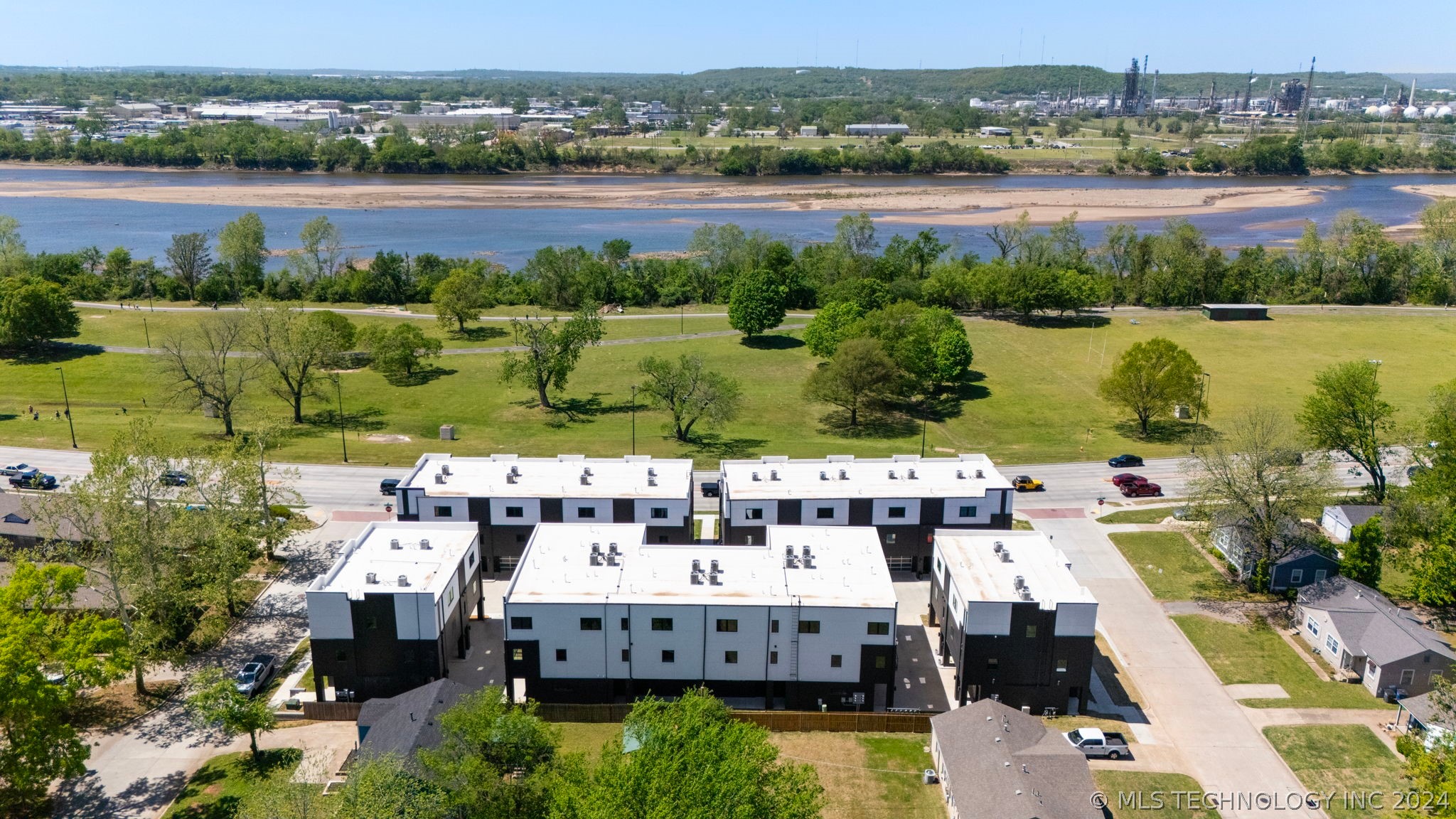 Riverside Dr, Tulsa, OK 74105