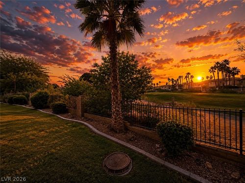 1714-2251 Wigwam Pkwy, Henderson, NV, 89074-6237 | Card Image