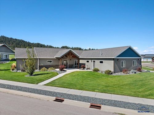 8016 Brooks Loop, Spearfish, SD, 57783 | Card Image