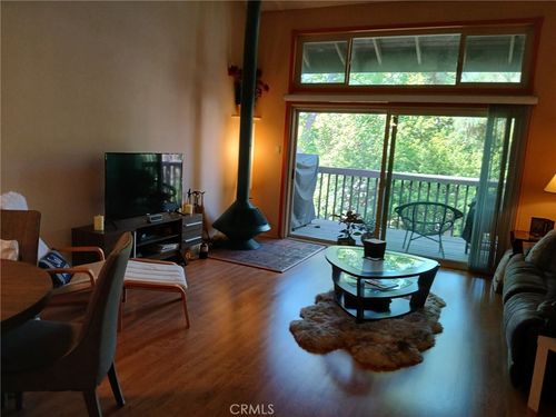 17p-7890 E Spring Street, Long Beach, CA, 90815 | Card Image