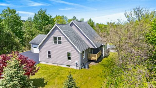 1157 Stafford Road, Palmyra, NY, 14522 | Card Image