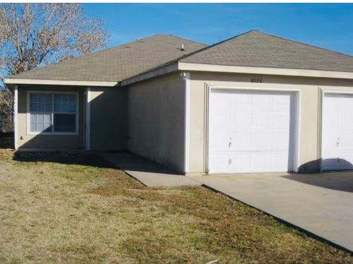 8126-8124 Marydean Ave, Fort Worth, TX, 76116-3640 | Card Image