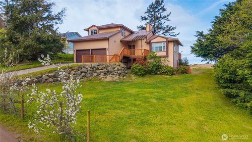 2345 W Beach Rd, Oak Harbor, WA, 98277-8800 | Card Image