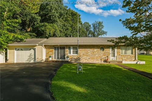122 Kapok St, Eleanor, WV, 25070-1393 | Card Image