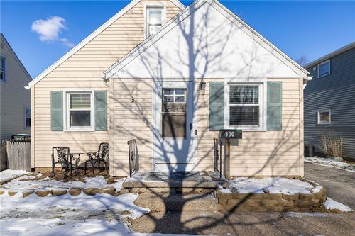 300 Mosley Rd, Greece, NY, 14616-2948 | Card Image