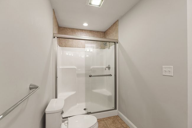 30 - 30 Compass Pt, Condo with 3 bedrooms, 3 bathrooms and 1 parking in North Andover MA | Image 16