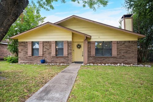 1213 Frio Ln, Garland, TX, 75040-5416 | Card Image