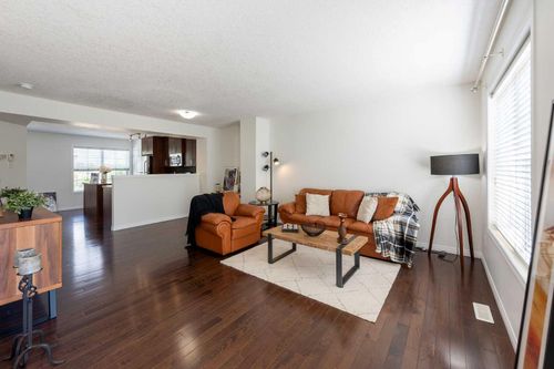 38 Cranford Dr Se, Calgary, AB, T3M0V9 | Card Image