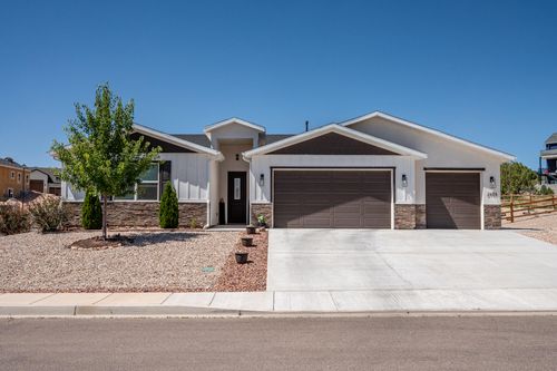 2988 W 2025 South Cir, Cedar City, UT, 84720-1334 | Card Image