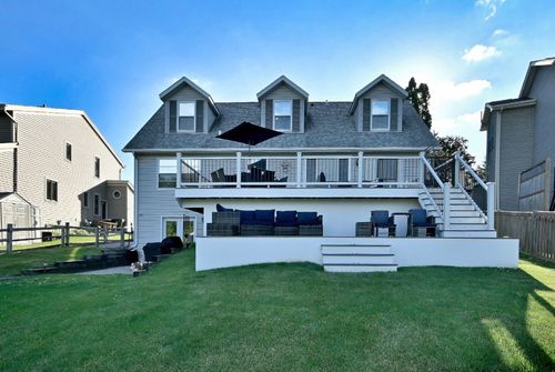 36709 N Lake St, Ingleside, IL, 60041-9738 | Card Image