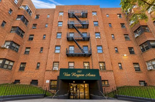 1m-165 Vroom St, Jersey City, NJ, 07306-4597 | Card Image