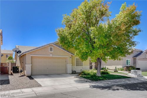 5105 Mantua Ct, Las Vegas, NV, 89130-7074 | Card Image