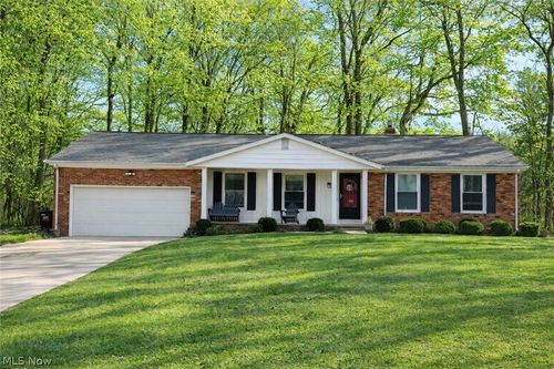 10247 Cherry Hill Dr, Concord Township, OH, 44077-1515 | Card Image