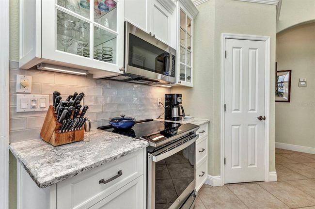 15490 Seafoam Cir, House other with 3 bedrooms, 3 bathrooms and null parking in PORT CHARLOTTE FL | Image 32