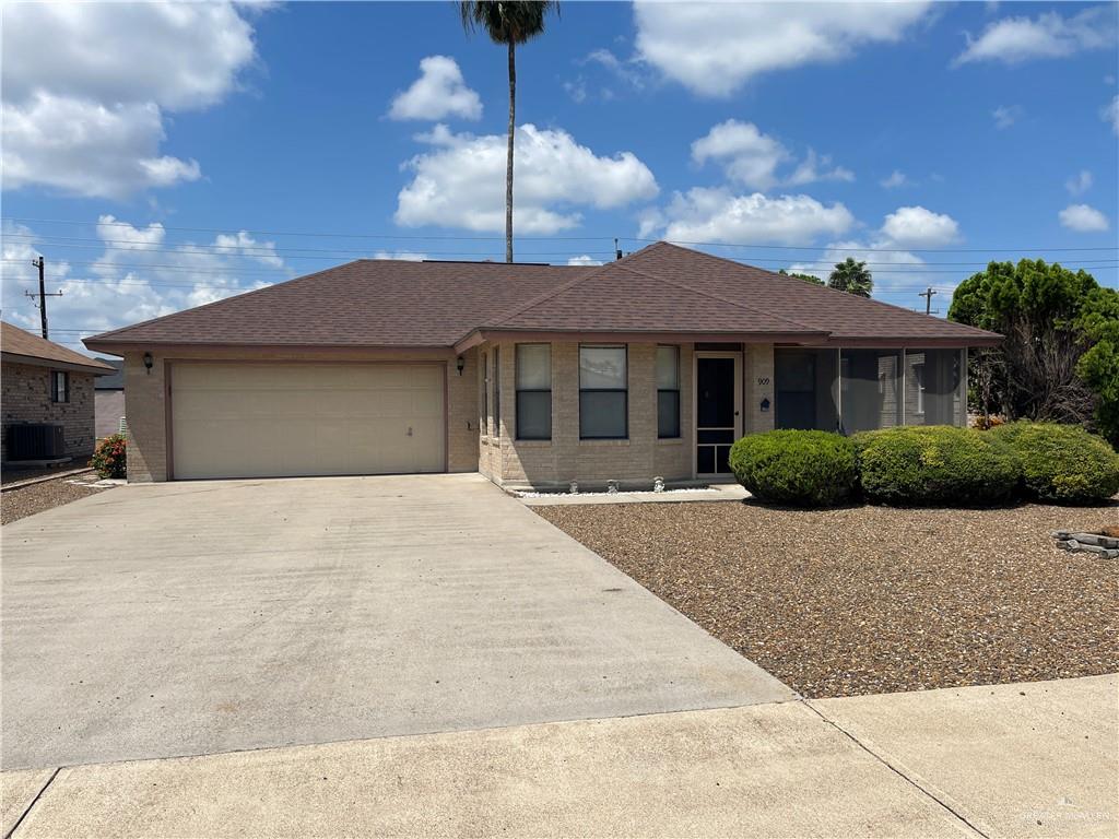 Santa Anna Dr, Alamo, TX 78516