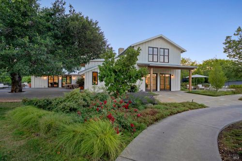 1129 Dealy Ln, Napa, CA, 94559-9706 | Card Image