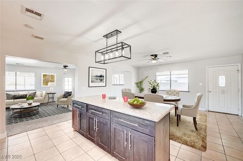1628 Chestnut St, Henderson, NV, 89011-4251 | Card Image