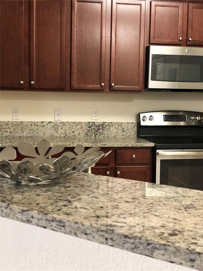 APT-203 - 10600 Nw 88 Th St, Condo with 2 bedrooms, 3 bathrooms and null parking in Doral FL | Image 18