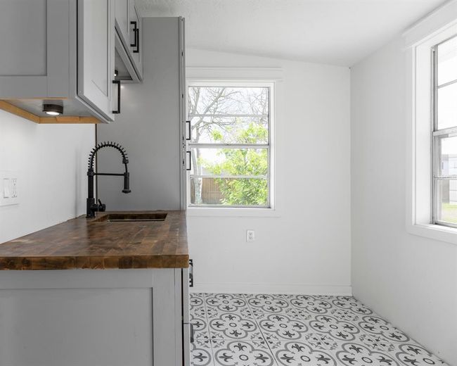Landry Room | Image 24