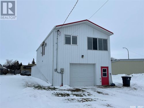 3019 Central Ave, Waldheim, SK, S0K4S4 | Card Image